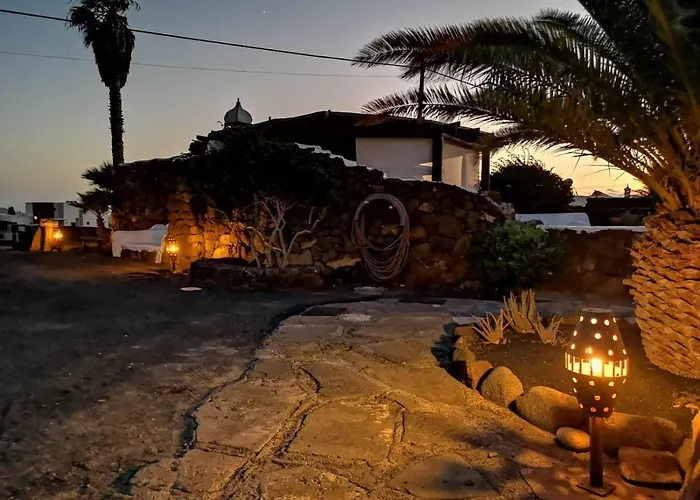 Antigua * Лас-Бреньяс