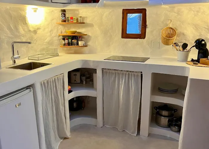 Antigua Nyaraló